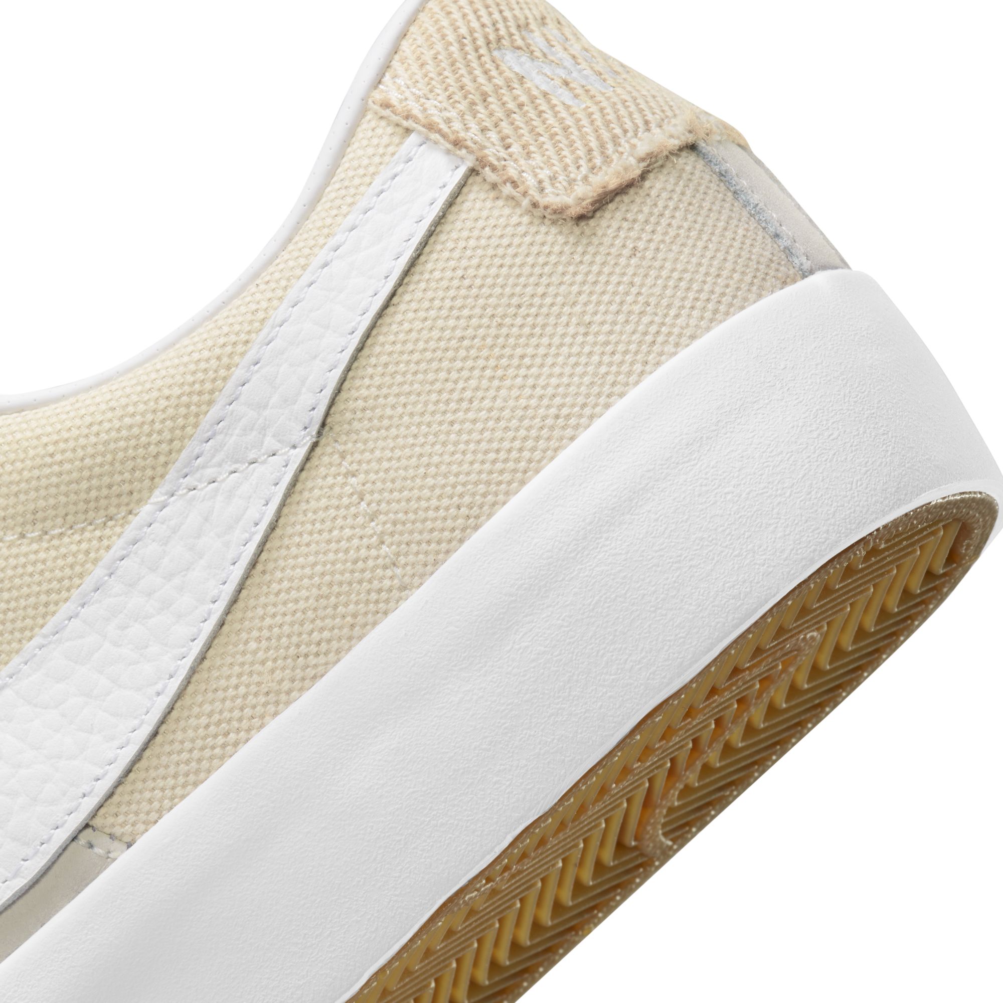 Nike SB Zoom Blazer Low Pro GT ISO - white/white/summit white – Bild 6