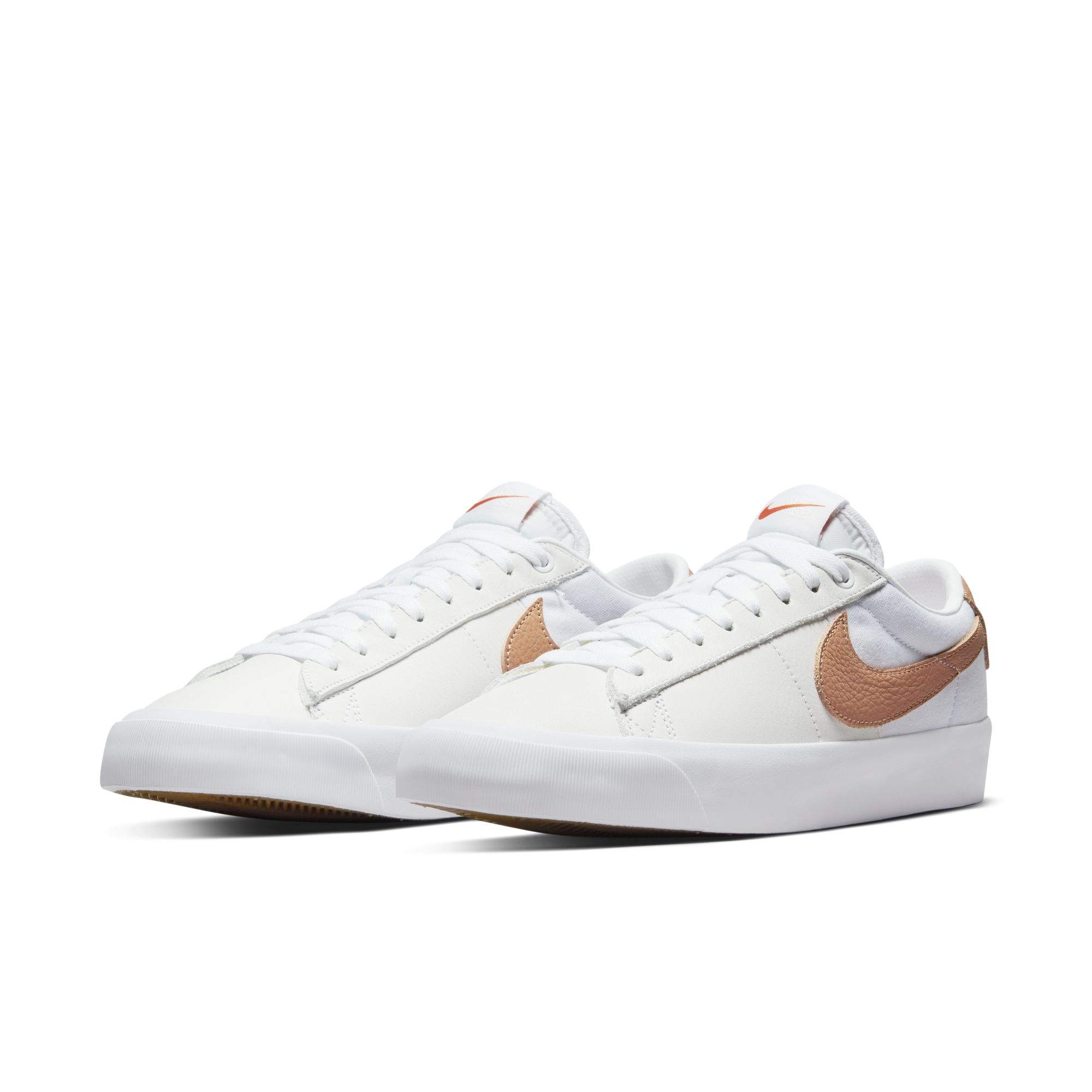 Nike SB Blazer Low Pro GT ISO - white/ light cognac-white – Bild 3