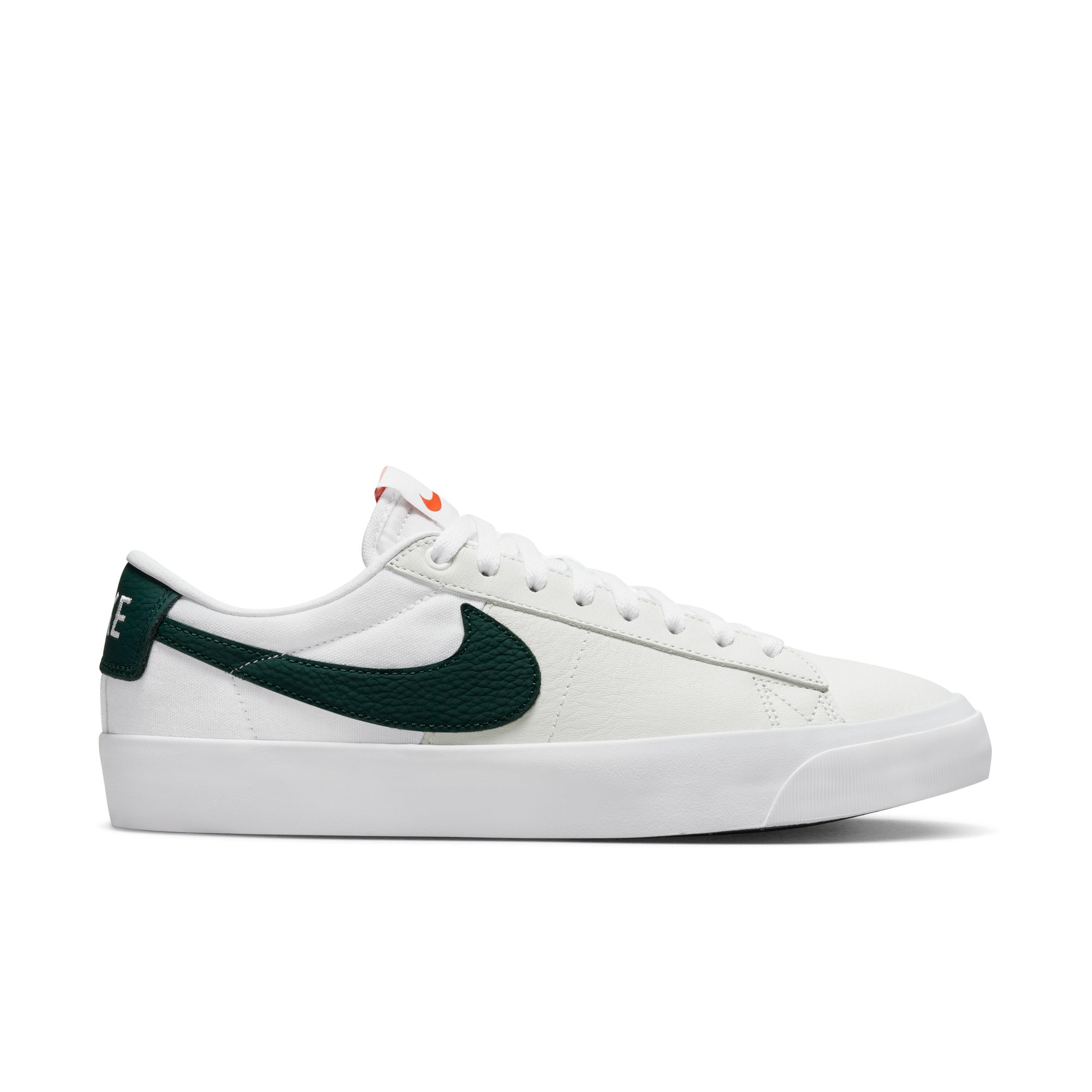 Nike SB Blazer Low Pro GT ISO - white/ pro green – Bild 2