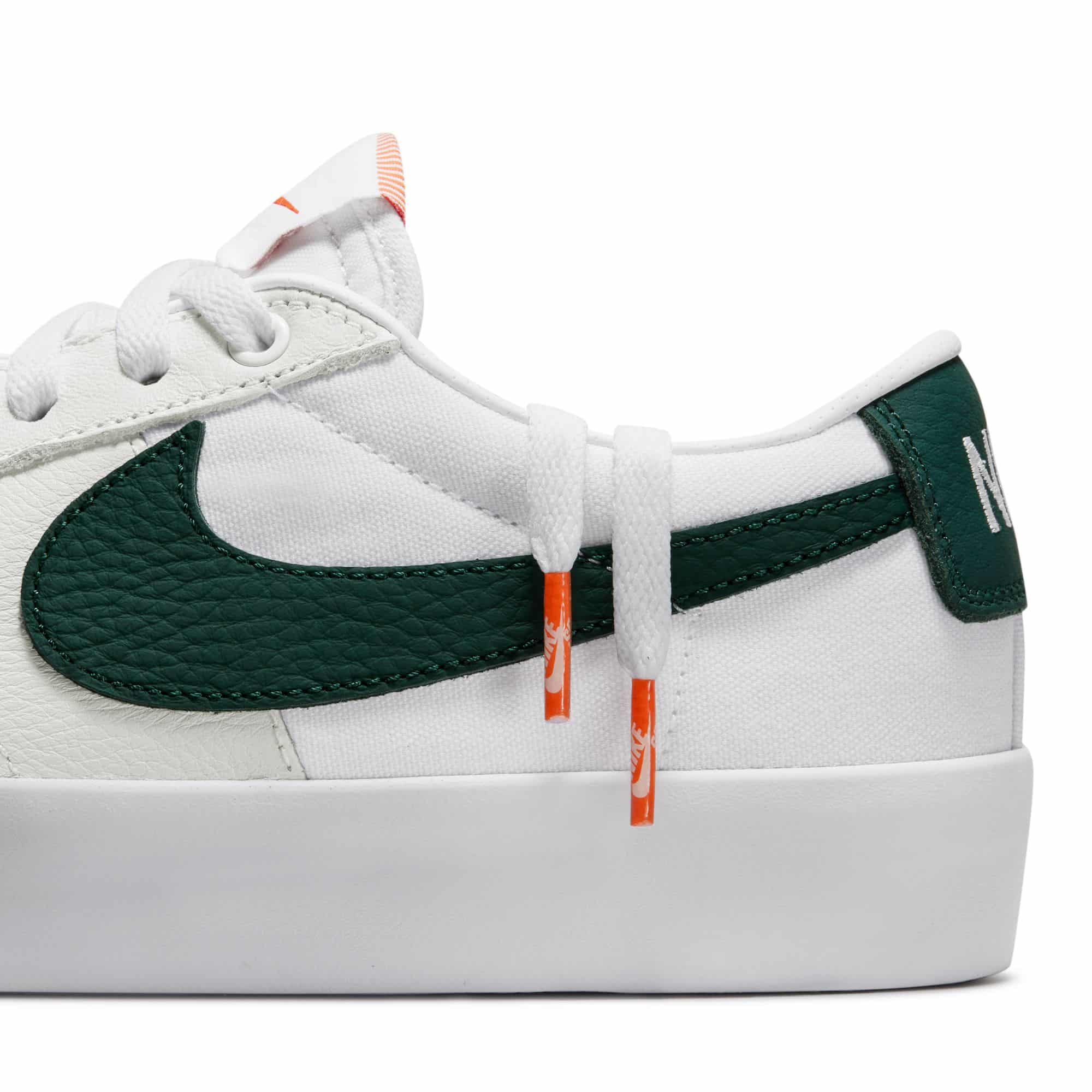 Nike SB Blazer Low Pro GT ISO - white/ pro green – Bild 7