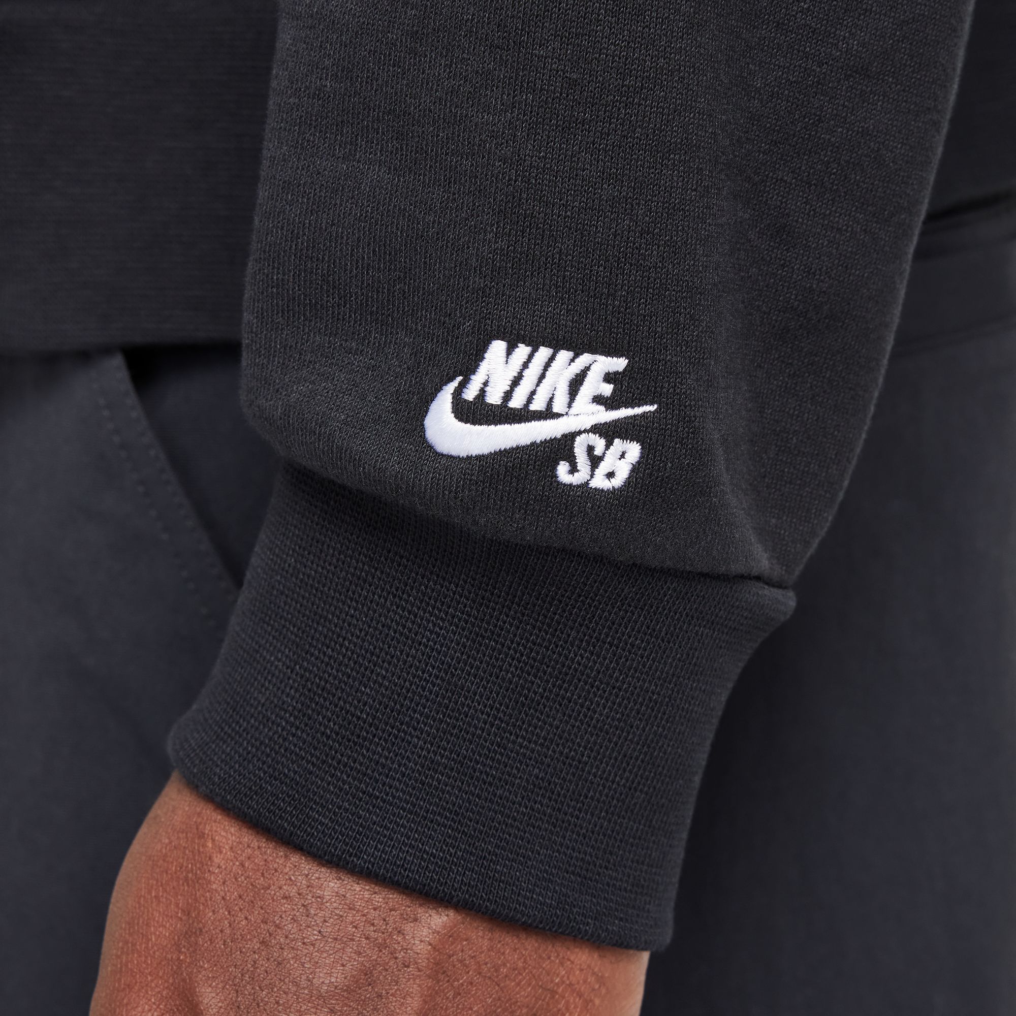 Nike SB Swoosh Hoodie - black – Bild 6