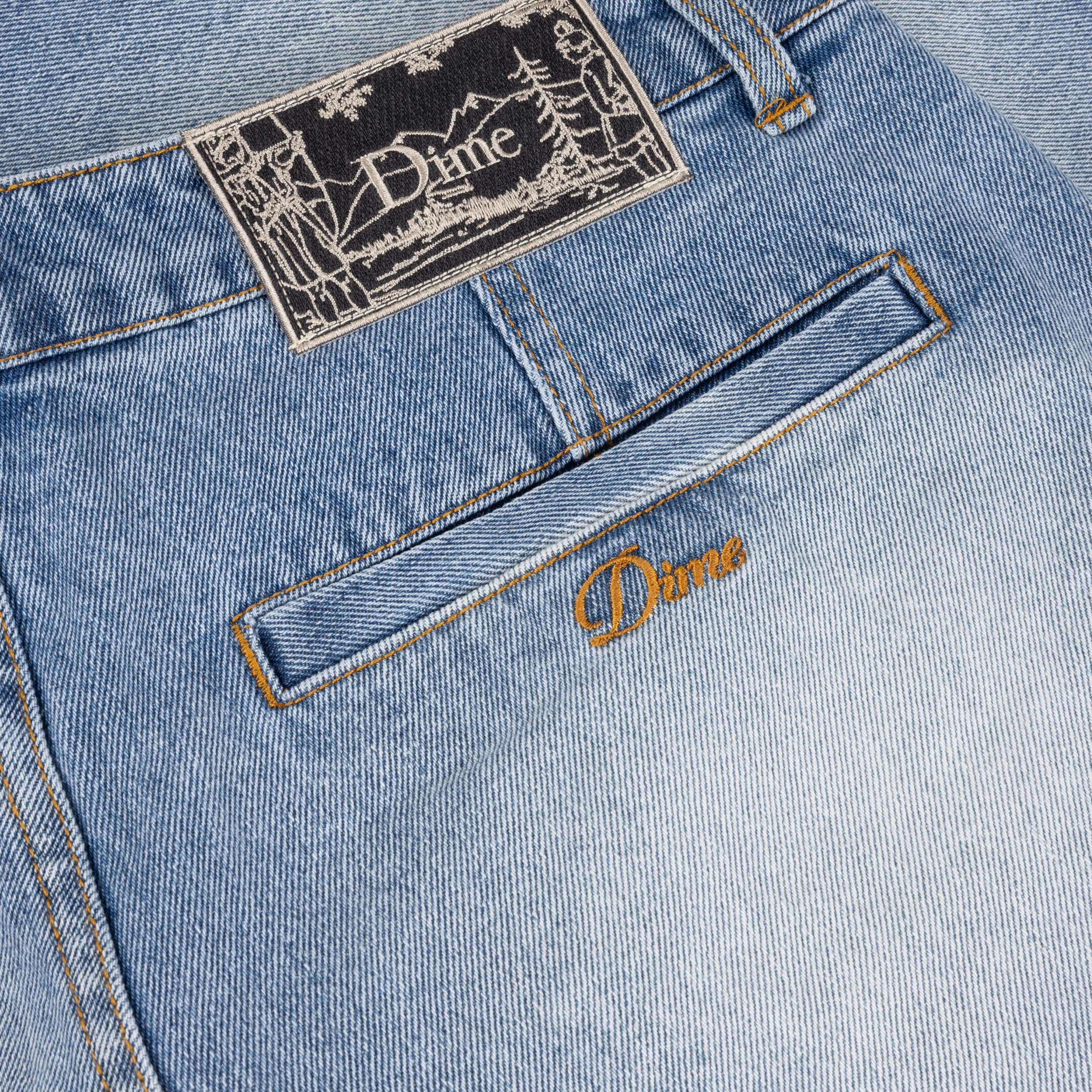 Dime Pleated Denim Short - blue washed – Bild 4