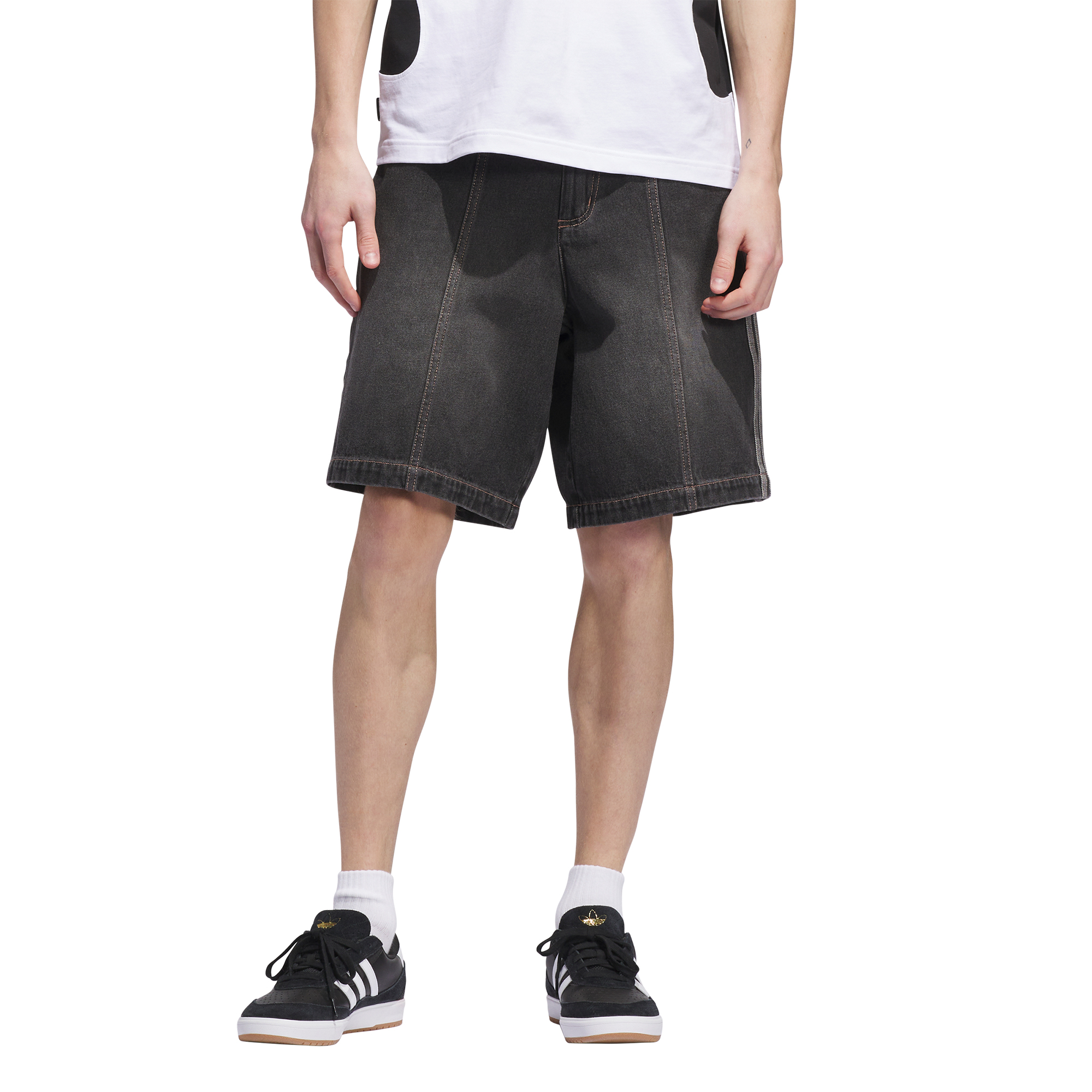 Adidas Skateboarding Tyshawn Short - black – Bild 7