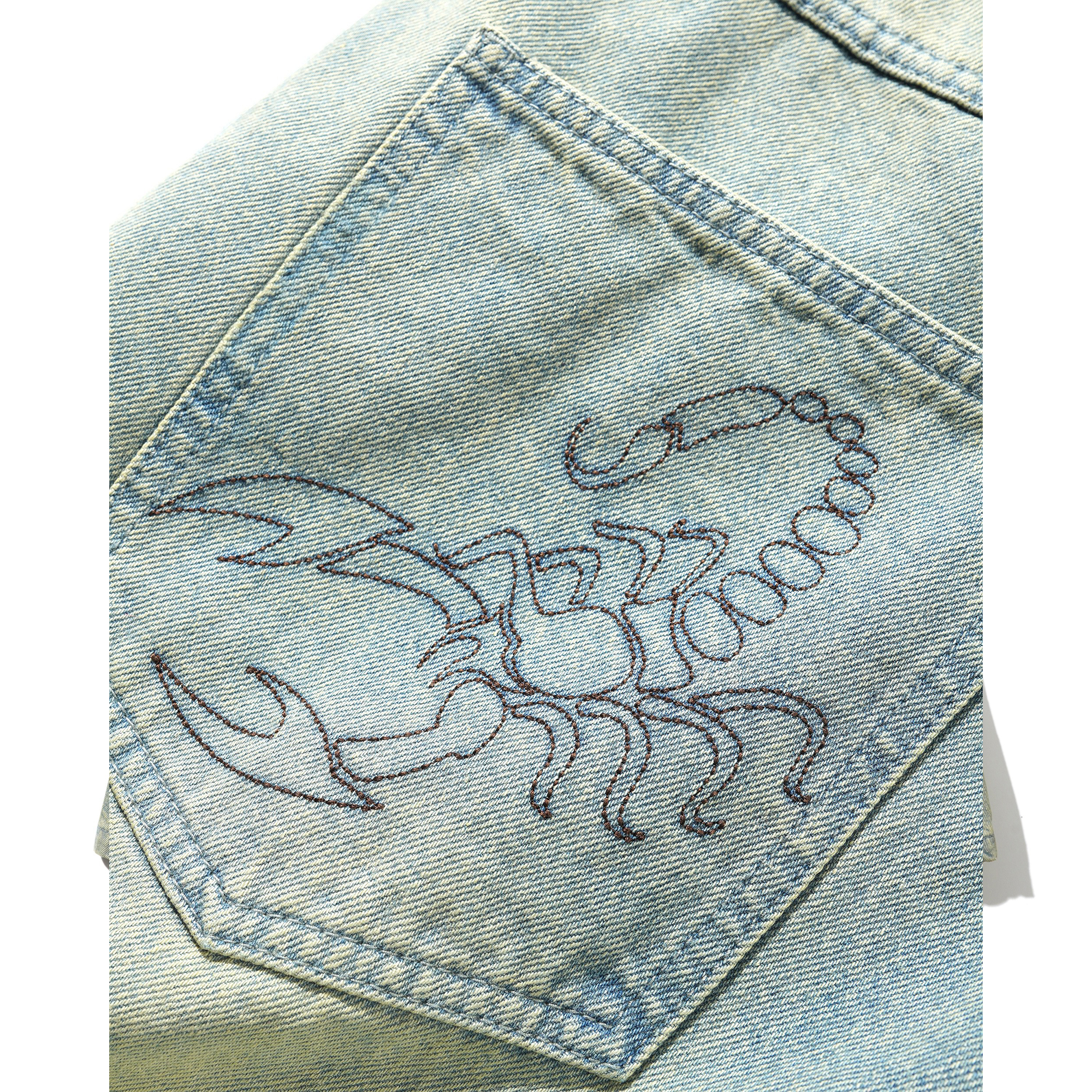 Buttergoods Scorpion Stitch Denim Short - Tinted Light Blue – Bild 3